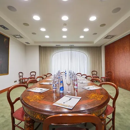 Bordoy Continental Otel 4*