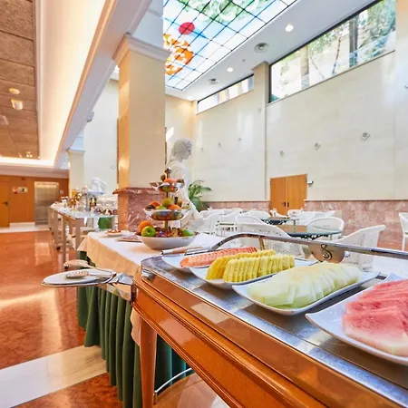 Bordoy Continental Hotel 4*